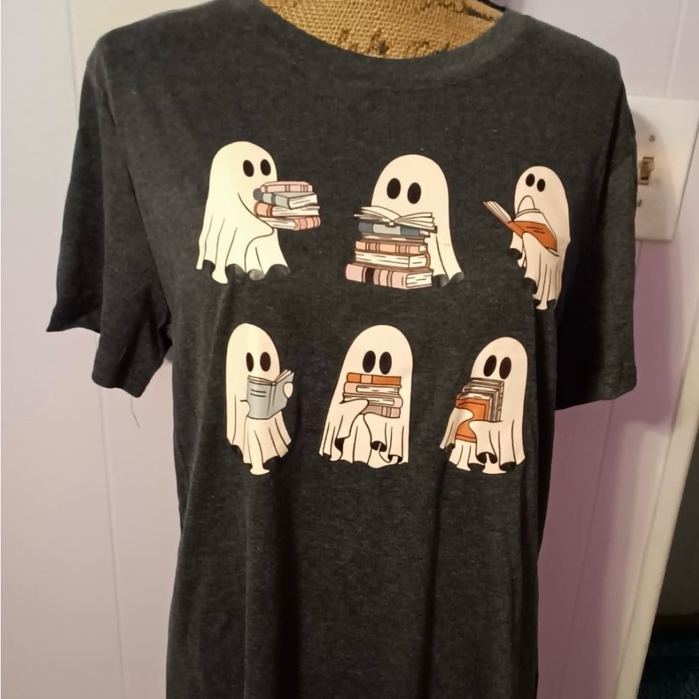 Gray Ghost Graphic T-Shirt